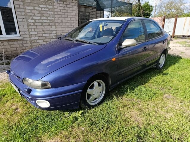 Синій Фіат Брава, об'ємом двигуна 1.6 л та пробігом 278 тис. км за 1400 $, фото 1 на Automoto.ua