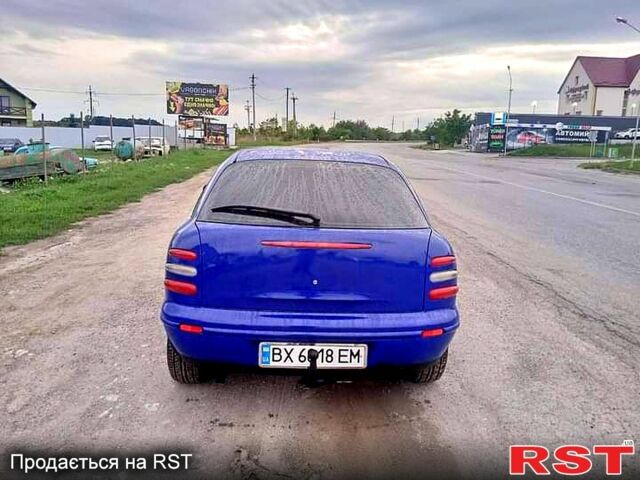 Синій Фіат Брава, об'ємом двигуна 1.4 л та пробігом 330 тис. км за 1000 $, фото 1 на Automoto.ua