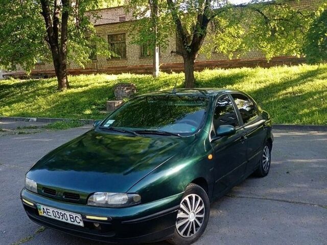 Зеленый Фиат Брава, объемом двигателя 1.37 л и пробегом 223 тыс. км за 1799 $, фото 1 на Automoto.ua