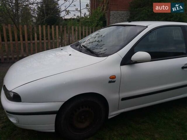Білий Фіат Браво, об'ємом двигуна 1.2 л та пробігом 200 тис. км за 3500 $, фото 1 на Automoto.ua
