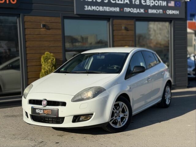 Белый Фиат Браво, объемом двигателя 1.4 л и пробегом 230 тыс. км за 5500 $, фото 1 на Automoto.ua
