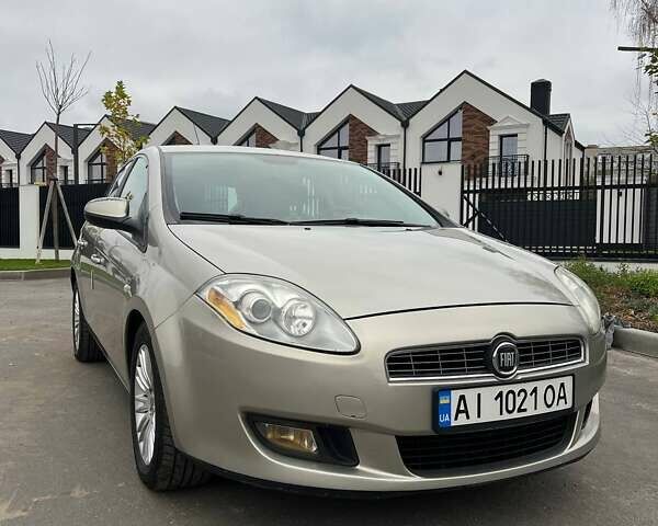 Бежевый Фиат Браво, объемом двигателя 1.37 л и пробегом 138 тыс. км за 6000 $, фото 1 на Automoto.ua