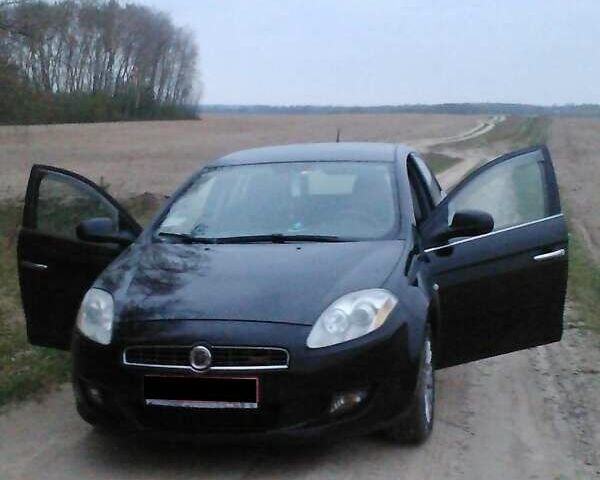 Чорний Фіат Браво, об'ємом двигуна 1.37 л та пробігом 150 тис. км за 1500 $, фото 1 на Automoto.ua