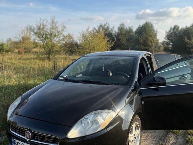 Чорний Фіат Браво, об'ємом двигуна 1.37 л та пробігом 225 тис. км за 6500 $, фото 1 на Automoto.ua