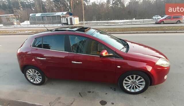 Красный Фиат Браво, объемом двигателя 1.6 л и пробегом 173 тыс. км за 7500 $, фото 1 на Automoto.ua