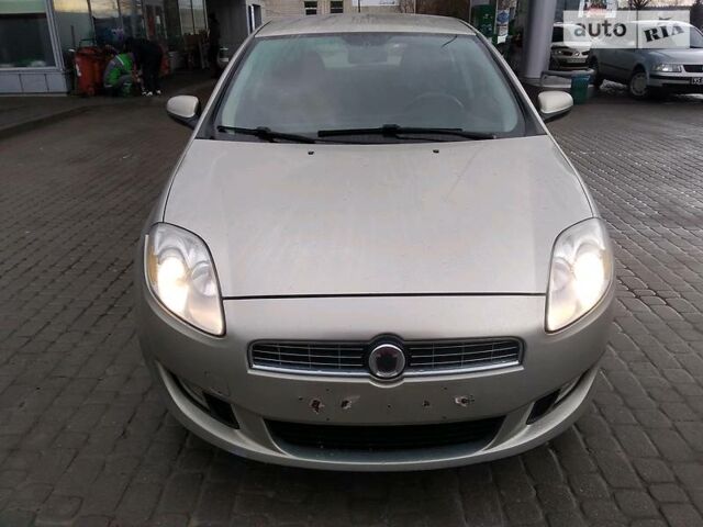 Сірий Фіат Браво, об'ємом двигуна 1.4 л та пробігом 250 тис. км за 2500 $, фото 1 на Automoto.ua