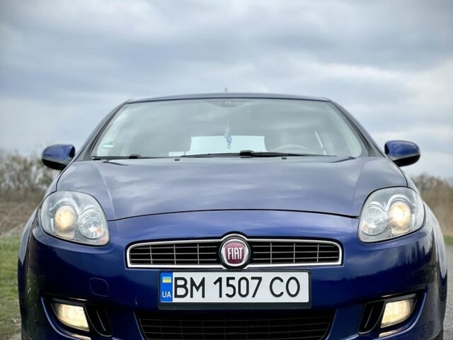 Синий Фиат Браво, объемом двигателя 1.4 л и пробегом 200 тыс. км за 4900 $, фото 1 на Automoto.ua