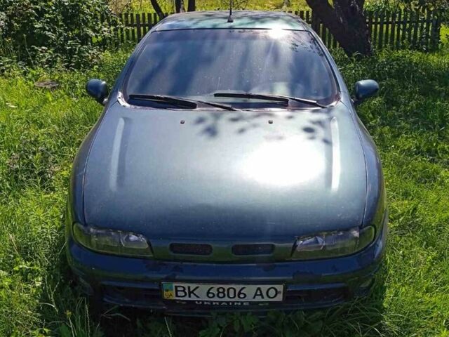 Зелений Фіат Браво, об'ємом двигуна 1.6 л та пробігом 100 тис. км за 500 $, фото 1 на Automoto.ua