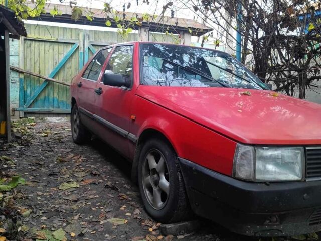 Красный Фиат Крома, объемом двигателя 2 л и пробегом 1 тыс. км за 1000 $, фото 1 на Automoto.ua