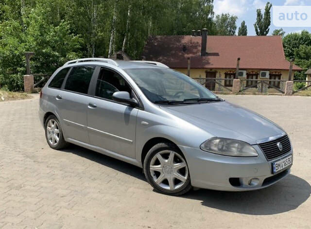 Фіат Croma, об'ємом двигуна 2.4 л та пробігом 261 тис. км за 5850 $, фото 1 на Automoto.ua