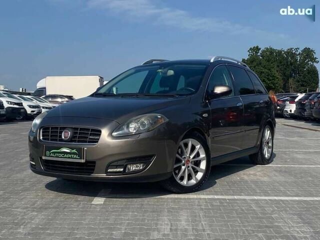 Фиат Крома, объемом двигателя 2.4 л и пробегом 228 тыс. км за 7990 $, фото 1 на Automoto.ua
