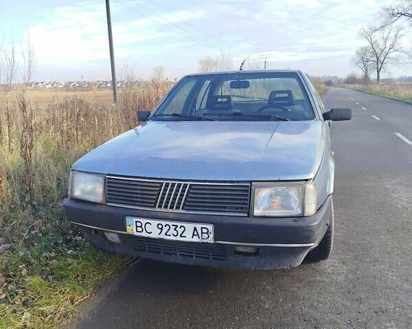 Сірий Фіат Croma, об'ємом двигуна 2 л та пробігом 300 тис. км за 650 $, фото 1 на Automoto.ua