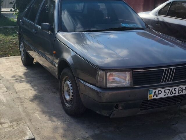 Серый Фиат Крома, объемом двигателя 2 л и пробегом 200 тыс. км за 486 $, фото 1 на Automoto.ua