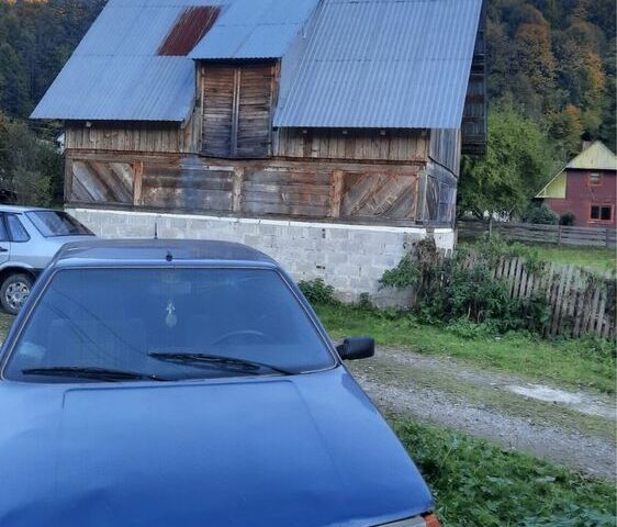 Синий Фиат Крома, объемом двигателя 1.9 л и пробегом 333 тыс. км за 350 $, фото 1 на Automoto.ua