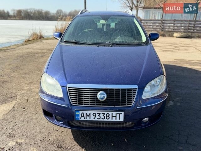 Синий Фиат Крома, объемом двигателя 2.2 л и пробегом 280 тыс. км за 4900 $, фото 1 на Automoto.ua