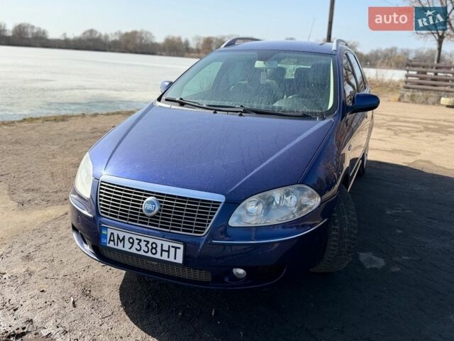 Синий Фиат Крома, объемом двигателя 2.2 л и пробегом 286 тыс. км за 5400 $, фото 1 на Automoto.ua