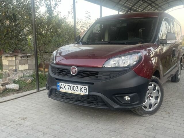 Красный Фиат Добло груз., объемом двигателя 0 л и пробегом 60 тыс. км за 14500 $, фото 1 на Automoto.ua