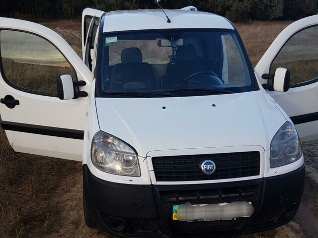 Білий Фіат Добло пас., об'ємом двигуна 1.9 л та пробігом 270 тис. км за 6300 $, фото 1 на Automoto.ua