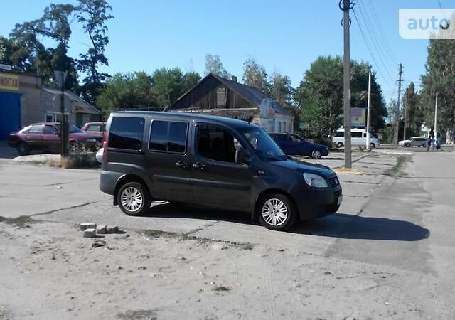 Фіат Добло пас., об'ємом двигуна 1.4 л та пробігом 234 тис. км за 6500 $, фото 1 на Automoto.ua