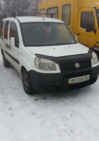 Фіат Добло пас., об'ємом двигуна 1.6 л та пробігом 170 тис. км за 7000 $, фото 1 на Automoto.ua