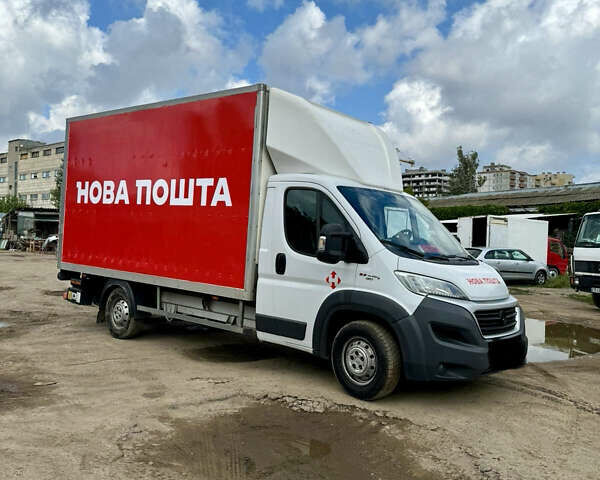 Белый Фиат Дукато, объемом двигателя 2.29 л и пробегом 397 тыс. км за 10000 $, фото 1 на Automoto.ua