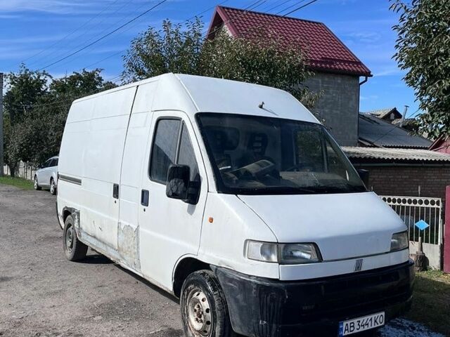 Білий Фіат Дукато, об'ємом двигуна 2.8 л та пробігом 300 тис. км за 1600 $, фото 1 на Automoto.ua