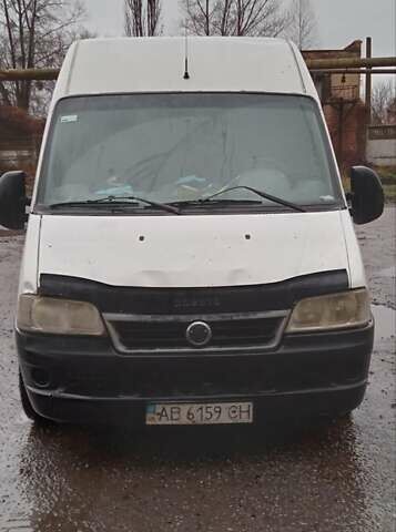 Білий Фіат Дукато, об'ємом двигуна 2.8 л та пробігом 210 тис. км за 4500 $, фото 1 на Automoto.ua