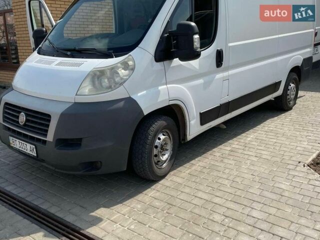 Белый Фиат Дукато, объемом двигателя 2.2 л и пробегом 256 тыс. км за 7500 $, фото 1 на Automoto.ua