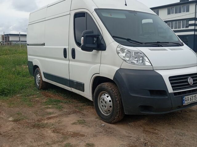 Белый Фиат Дукато, объемом двигателя 2.3 л и пробегом 261 тыс. км за 8900 $, фото 1 на Automoto.ua
