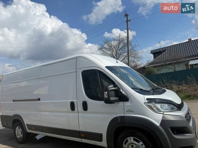Белый Фиат Дукато, объемом двигателя 3.2 л и пробегом 369 тыс. км за 13500 $, фото 1 на Automoto.ua