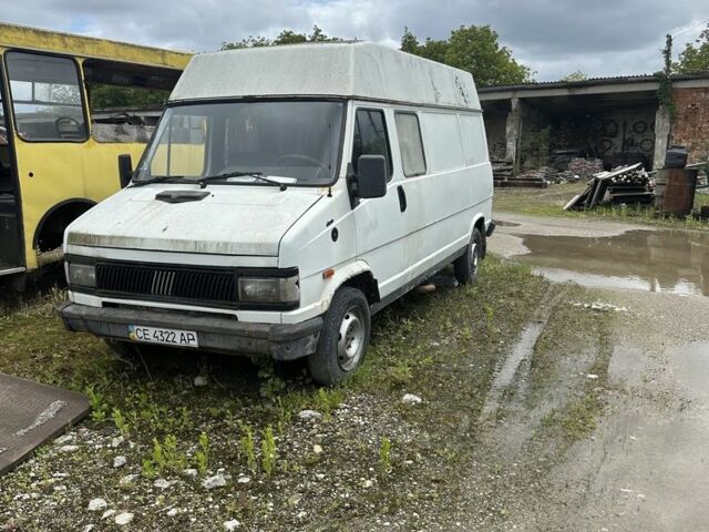 Белый Фиат Дукато, объемом двигателя 2.5 л и пробегом 350 тыс. км за 1000 $, фото 1 на Automoto.ua