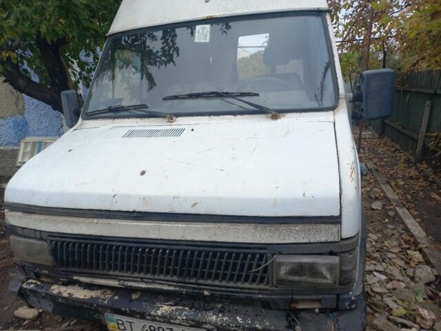 Білий Фіат Дукато, об'ємом двигуна 0 л та пробігом 400 тис. км за 1500 $, фото 1 на Automoto.ua