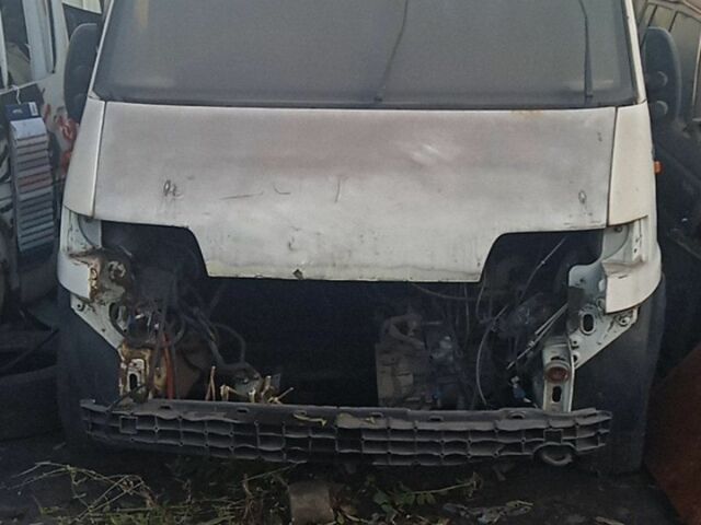 Белый Фиат Дукато, объемом двигателя 2.8 л и пробегом 500 тыс. км за 923 $, фото 1 на Automoto.ua