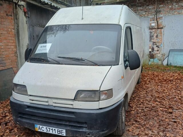 Белый Фиат Дукато, объемом двигателя 2.5 л и пробегом 111 тыс. км за 999 $, фото 1 на Automoto.ua