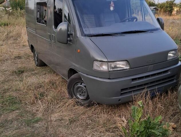 Белый Фиат Дукато, объемом двигателя 2.8 л и пробегом 250 тыс. км за 2400 $, фото 1 на Automoto.ua