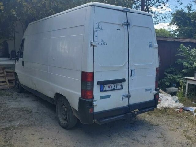 Белый Фиат Дукато, объемом двигателя 2.8 л и пробегом 468 тыс. км за 1000 $, фото 1 на Automoto.ua