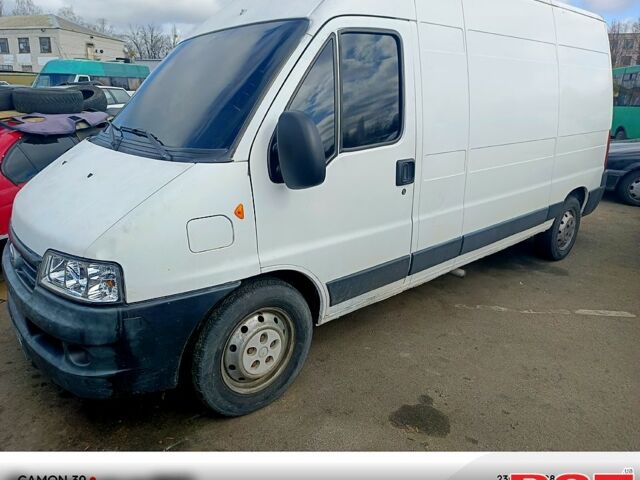 Белый Фиат Дукато, объемом двигателя 2.3 л и пробегом 300 тыс. км за 4150 $, фото 1 на Automoto.ua