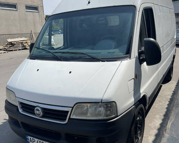 Белый Фиат Дукато, объемом двигателя 2.78 л и пробегом 302 тыс. км за 5250 $, фото 1 на Automoto.ua