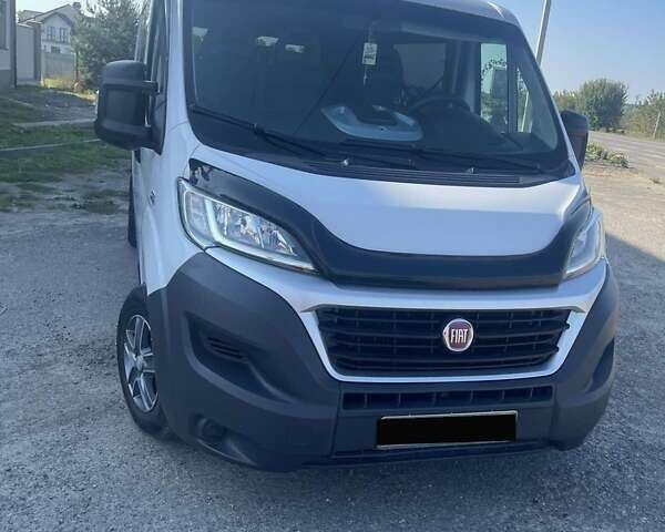 Белый Фиат Дукато, объемом двигателя 2.29 л и пробегом 260 тыс. км за 13300 $, фото 1 на Automoto.ua