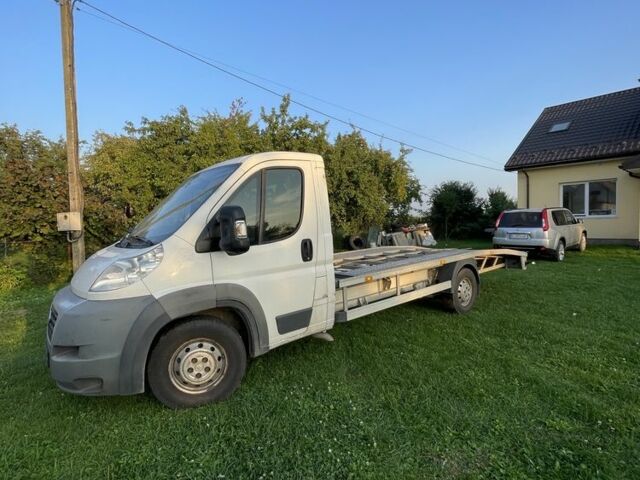 Белый Фиат Дукато, объемом двигателя 3 л и пробегом 300 тыс. км за 13500 $, фото 1 на Automoto.ua