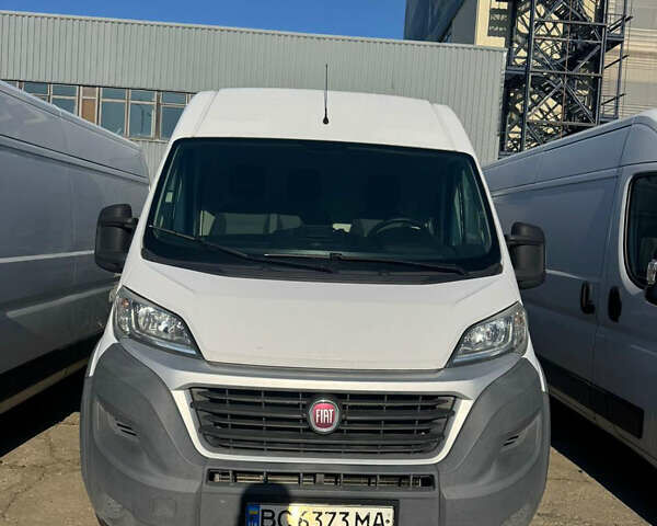 Белый Фиат Дукато, объемом двигателя 2.3 л и пробегом 179 тыс. км за 13500 $, фото 1 на Automoto.ua