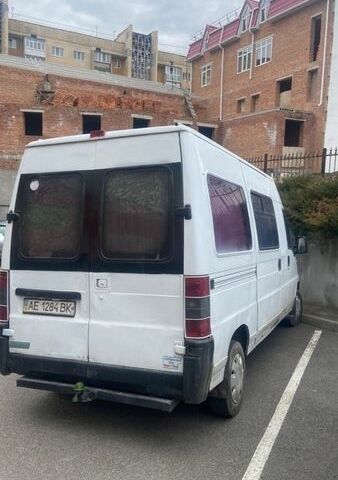 Белый Фиат Дукато, объемом двигателя 2.5 л и пробегом 300 тыс. км за 3300 $, фото 1 на Automoto.ua