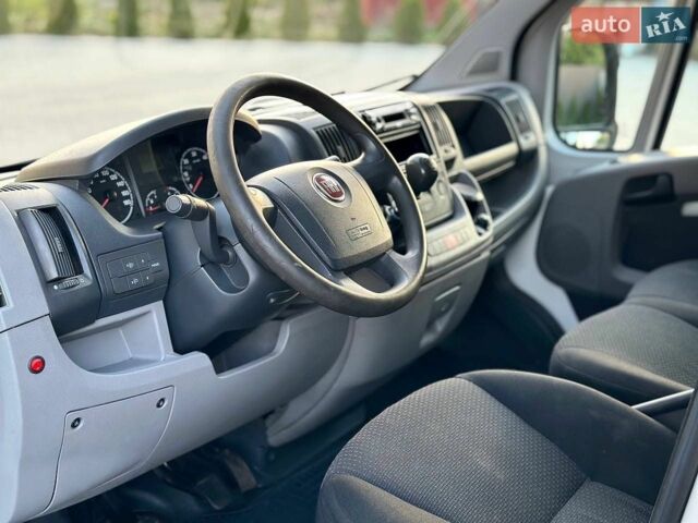 Білий Фіат Дукато, об'ємом двигуна 2.29 л та пробігом 300 тис. км за 7900 $, фото 1 на Automoto.ua