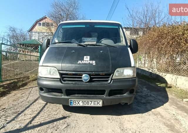 Белый Фиат Дукато, объемом двигателя 2.3 л и пробегом 680 тыс. км за 4000 $, фото 1 на Automoto.ua