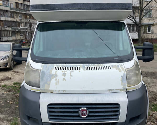 Белый Фиат Дукато, объемом двигателя 2.29 л и пробегом 550 тыс. км за 10500 $, фото 1 на Automoto.ua