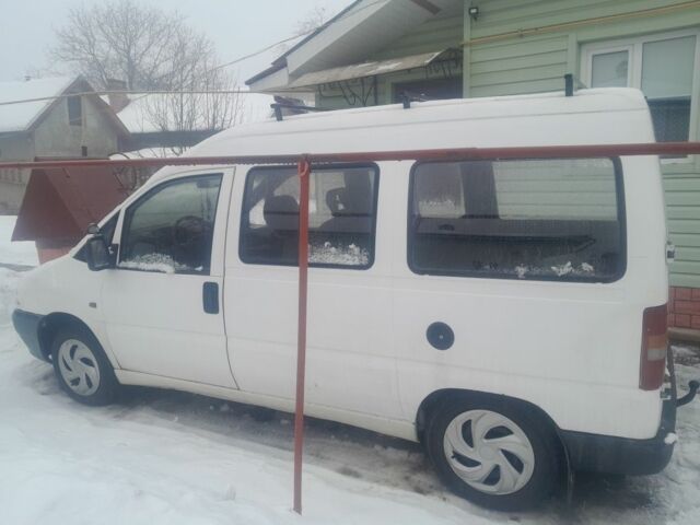 Білий Фіат Дукато, об'ємом двигуна 1.9 л та пробігом 200 тис. км за 2200 $, фото 1 на Automoto.ua