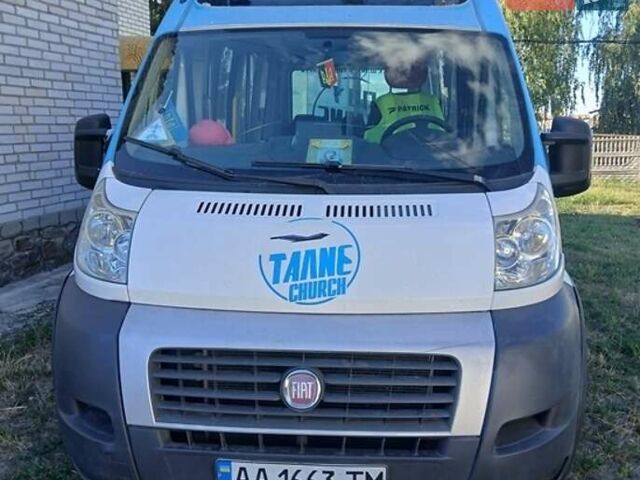 Фиат Дукато 2012 в Тальном на Automoto.ua Белый Фиат Дукато, объемом двигателя 2.3 л и пробегом 493 тыс. км за 12000 $, фото 1 на Automoto.ua