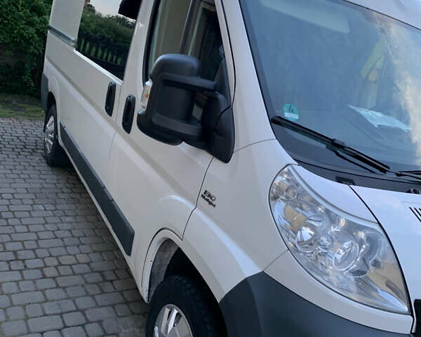 Белый Фиат Дукато, объемом двигателя 2.3 л и пробегом 3 тыс. км за 13299 $, фото 1 на Automoto.ua