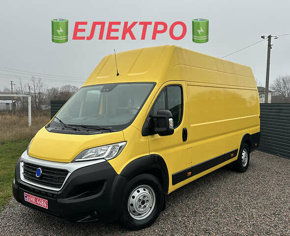 Желтый Фиат Дукато, объемом двигателя 0 л и пробегом 8 тыс. км за 19850 $, фото 1 на Automoto.ua