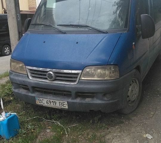 Синий Фиат Дукато, объемом двигателя 2.3 л и пробегом 450 тыс. км за 2750 $, фото 1 на Automoto.ua